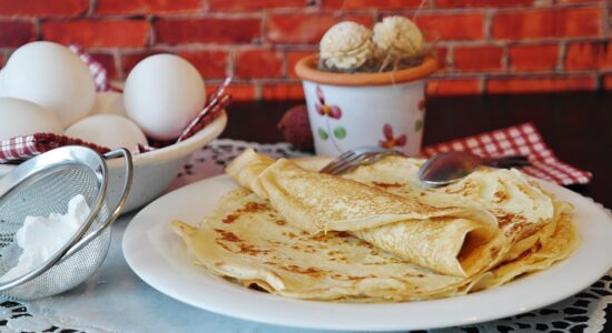 In cucina preparo i Blintzes-proiezionidiborsa.it