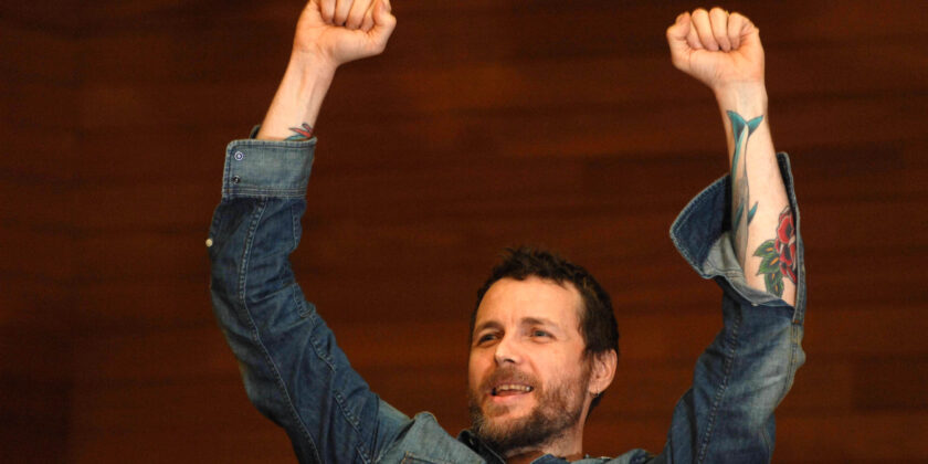 Le creazioni di Belén Rodriguez e Jovanotti per la moda primavera-estate-In foto Lorenzo Jovanotti-proiezionidiborsa.it
