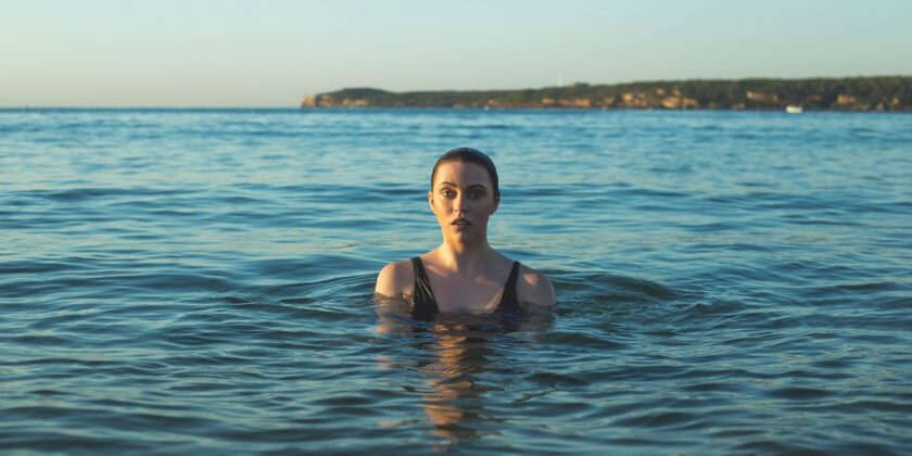 Per nascondere la pancia al mare scegli questi costumi da bagno-proiezionidiborsa.it