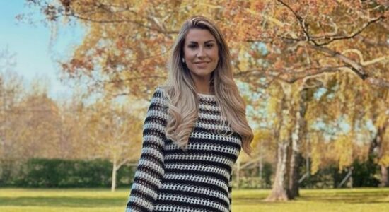 Pulire piano cottura in vetro con Sophie Hinchliffe