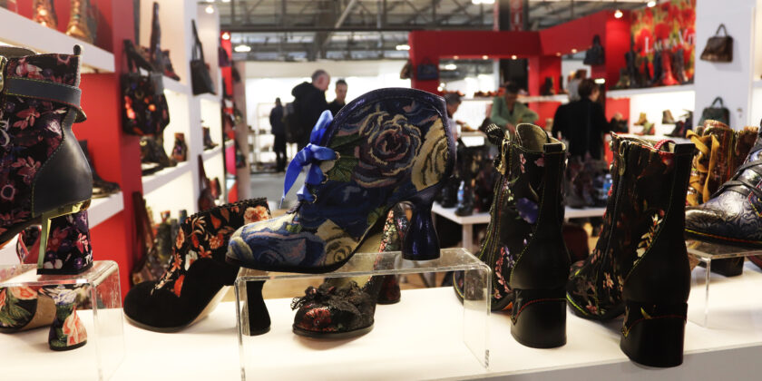 Sono queste le scarpe da donna che tutte vorranno per l’estate-proiezionidiborsa.it