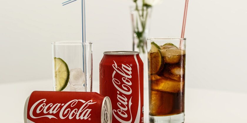 Tutti gli usi domestici ed economici della Coca Cola-proiezionidiborsa.it