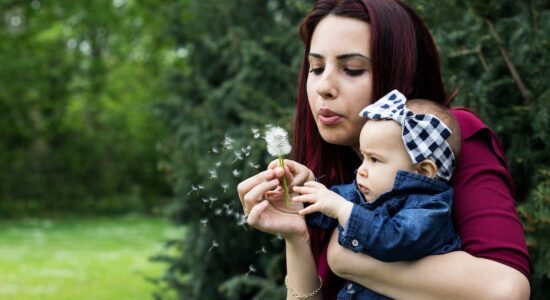 Tutti regalano fiori per la Festa della mamma