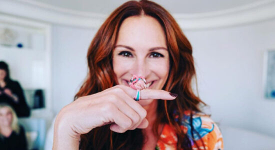 Un taglio per ringiovanire a 40 e a 50 anni e che piace anche a Julia Roberts