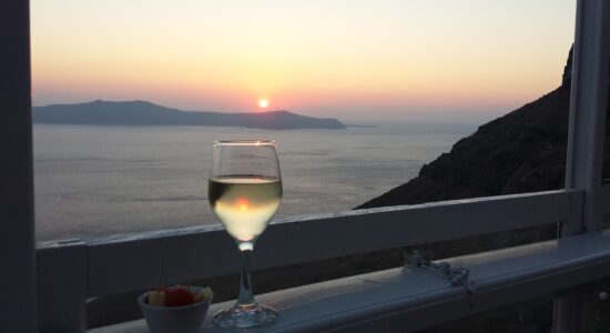 5 posti economici e caratteristici in cui fare l’aperitivo in riva al mare a Roma-proiezionidiborsa.it