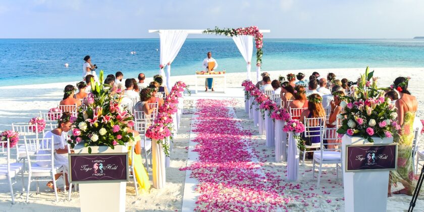 Alternative originali per essere chic ed eleganti ad un matrimonio