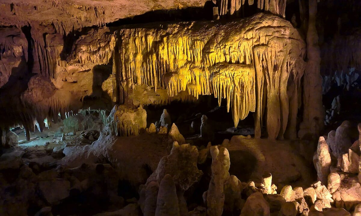 Castellana Grotte