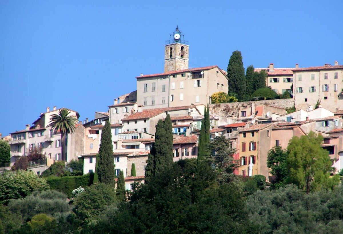 Châteauneuf-Grasse-foto da wikipedia