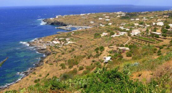 Comprare casa al mare a Pantelleria