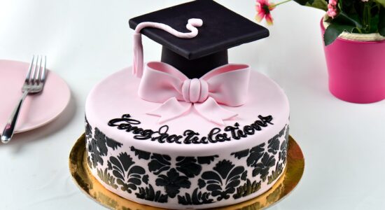 Cosa indossare ad una laurea a luglio-proiezionidiborsa.it