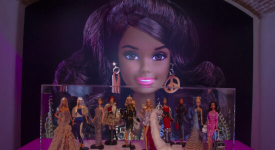Costumi da bagno che si ispirano a Barbie-proiezionidiborsa.it