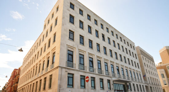 Fino a 8.000 euro dall’INPS-sede INPS-proiezionidiborsa.it