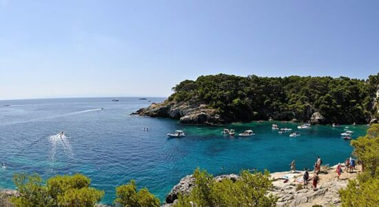 Fuga d’estate nell’isola San Domino amata da Lucio Dalla