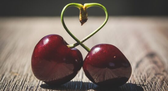 Il trucco per togliere il nocciolo dalle ciliegie
