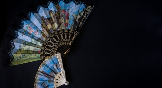 Il ventaglio che usava tua nonna può valere tanti euro-proiezionidiborsa.it