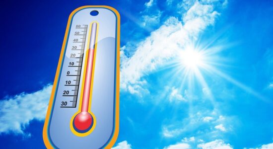 L’indumento peggiore da indossare quando fa caldo-proiezionidiborsa.it