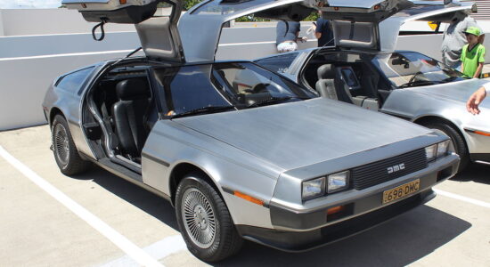 Marco Mazzoli compra una Delorean-foto da wikipedia