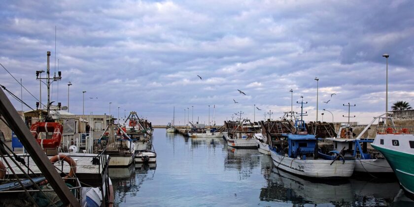Mare turchese e cristallino in una delle più belle spiagge della Puglia-Manfredonia-proiezionidiborsa.it