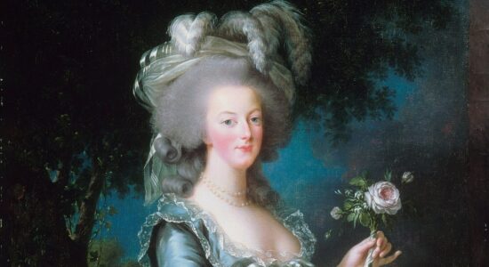 Pelle levigata senza imperfezioni come Maria Antonietta