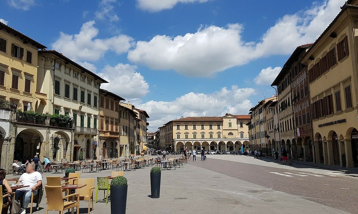 Piazza Marsilio Ficino (Figline Valdarno