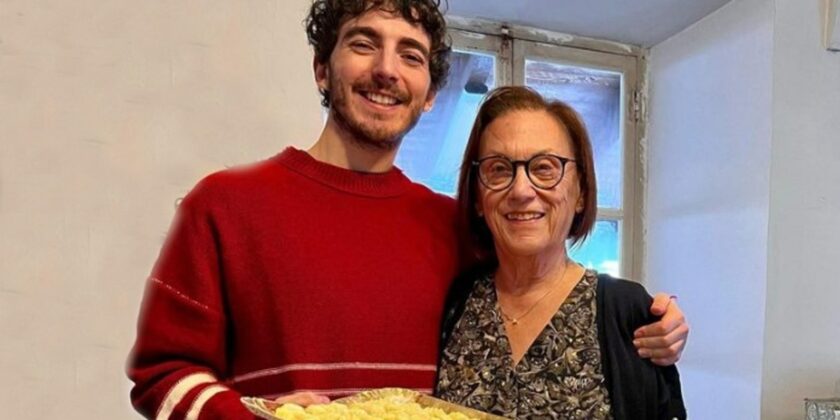 I segreti di un piatto tipico con Pecco Bagnaia e la nonna social