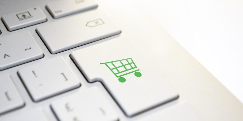 Attenzione massima alla truffa collaudata dei siti di commercio online-proiezionidiborsa.it