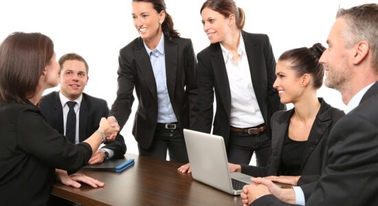Ben 10.000 posti di lavoro a disposione-proiezionidiborsa.it