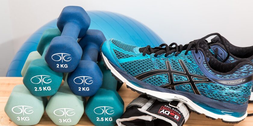 Come sbiancare la gomma ingiallita delle scarpe da ginnastica-proiezionbidiborsa.it