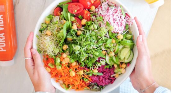 Ecco come fare un'insalata di riso ricca di betacarotene-proiezionidiborsa.it