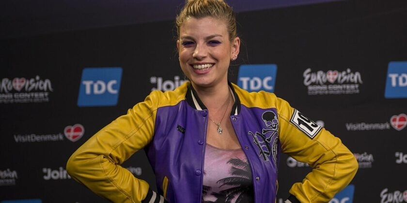 Il gesto di Emma Marrone nei confronti della security-foto da wikipedia
