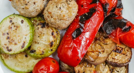 Pollo e zucchine per un piatto veloce
