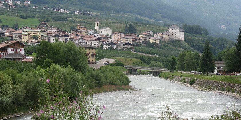 Caldes-fiume Noce-foto da wikipedia Autore-fadda domenico angelo