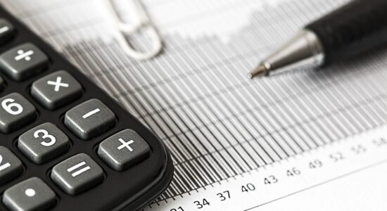 Come calcolare la flat tax incrementale-proiezionidiborsa.it