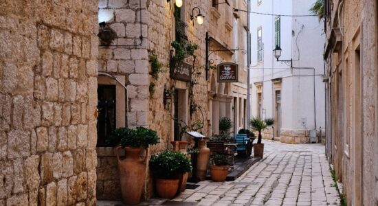 Croazia strada-Foto da pixabay.com