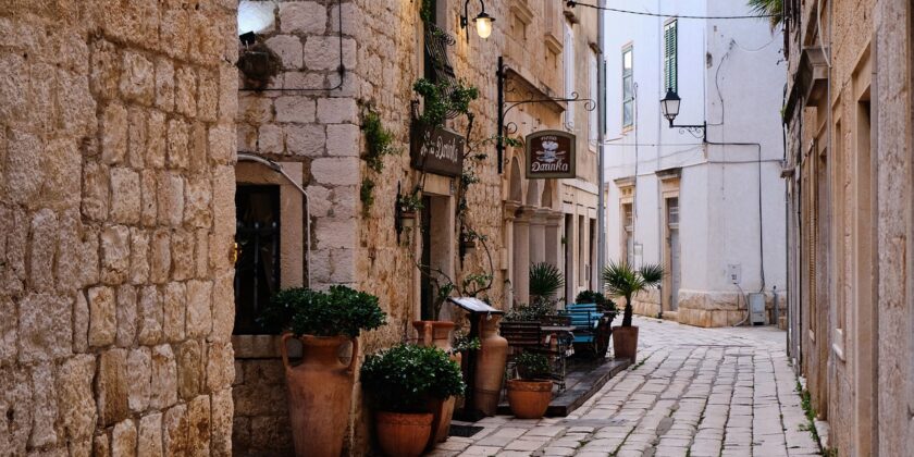 Croazia strada-Foto da pixabay.com