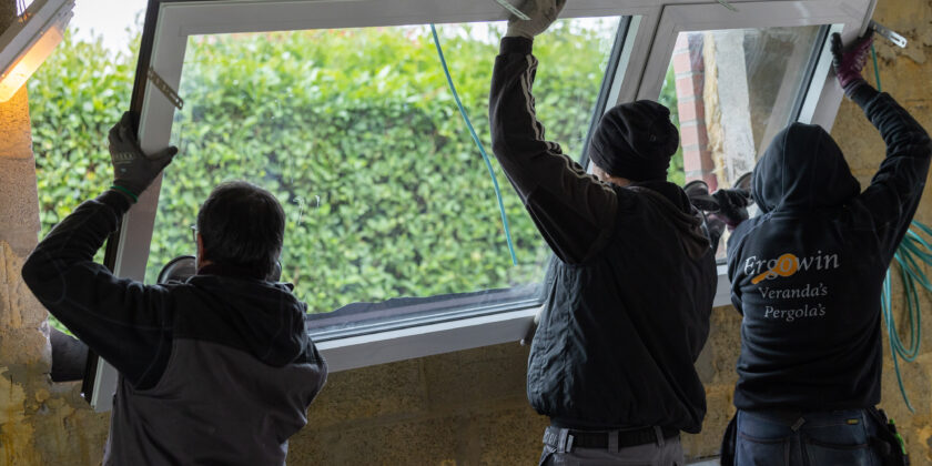Infissi-Foto da imagoeconomica
