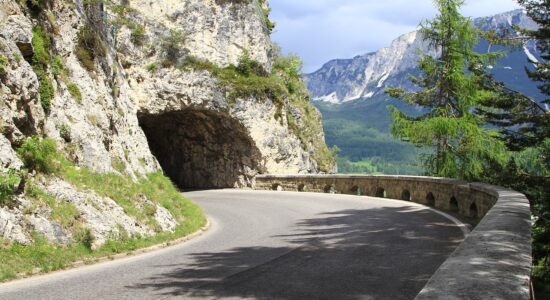 Investi ora acquistando casa a 90.000 € in queste località-Cortina-proiezionidiborsa.it