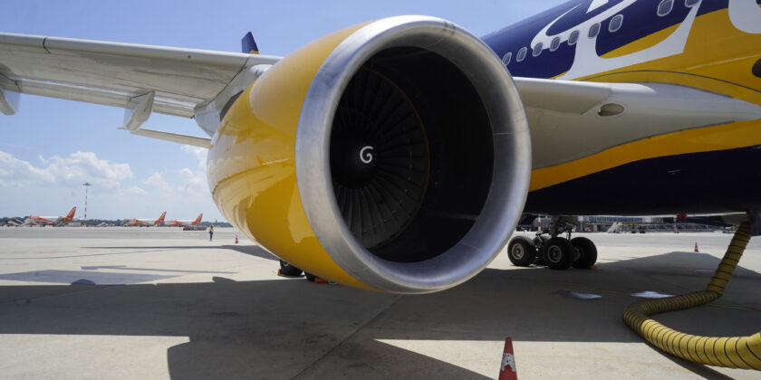 Noleggiare un jet o un aiuto-proiezionidiborsa.it