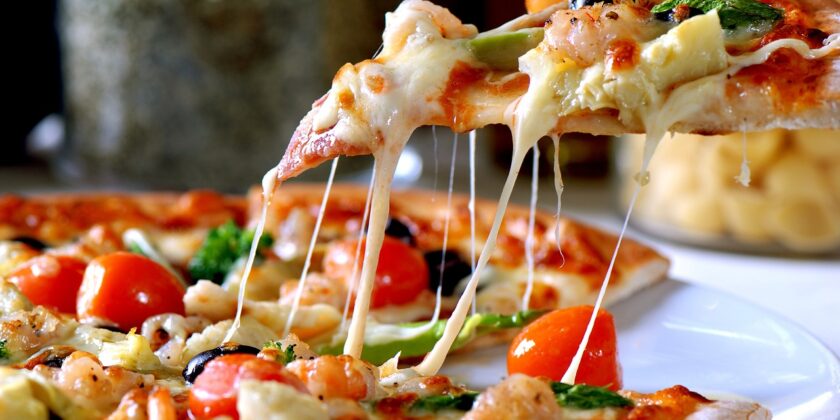 Pizza fatta in casa-Foto da pixabay.com