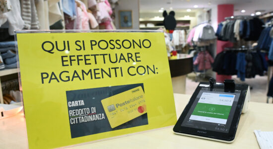 Reddito di cittadinanza-Foto da imagoeconomica