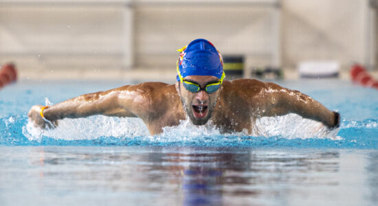 Scuola di nuoto-Foto da imagoeconomica