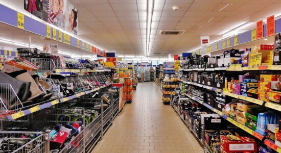 Supermercati e disposizione degli alimenti-proiezionidiborsa.it