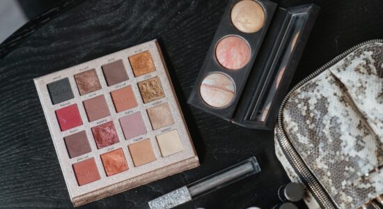 Tutto quello che non deve mai mancare nel beauty case da viaggio