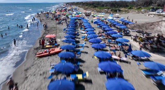 Vacanza al mare-Foto da imagoeconomica