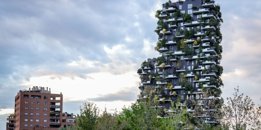 Bosco verticale Milano-Foto da imagoeconomica