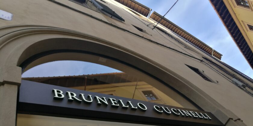 Brunello Cucinelli insegna negozio di Firenze-Foto da imagoeconomica
