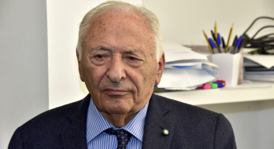 Mogol-Foto da imagoeconomica