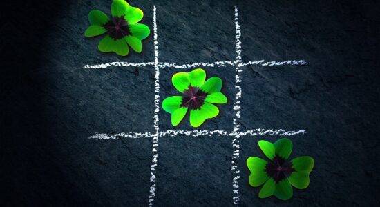 Oroscopo di ottobre, quattrini come se piovesse per 3 segni zodiacali