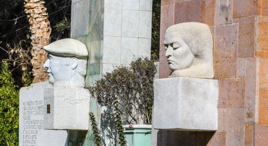 Pablo Neruda scultura-Foto da pixabay.com