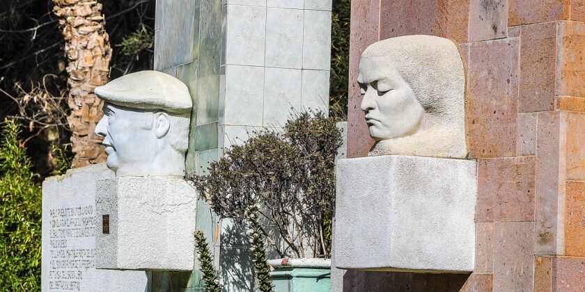 Pablo Neruda scultura-Foto da pixabay.com
